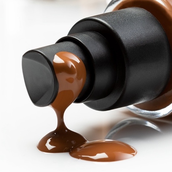 Smashbox Studio Skin 15 Hour Wear Hydrating Foundation - Picture 16 of 16